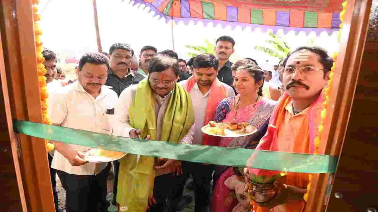 అర్హులైన ప్రతీ ఒక్కరికి ఇందిరమ్మ ఇళ్లు