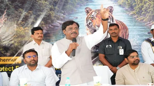 అటవీ ప్రాంతాన్ని కాపాడుకోవాలి 