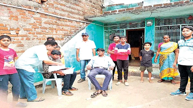 ప్రభుత్వ పాఠశాలల్లో చేర్పించండి