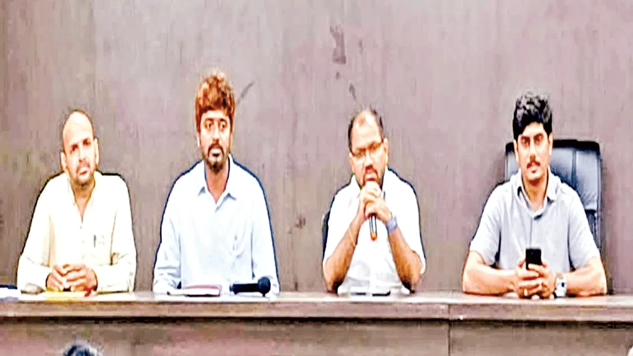 పీహెచ్‌సీల్లో మలేరియా పరీక్షలు చేయాలి