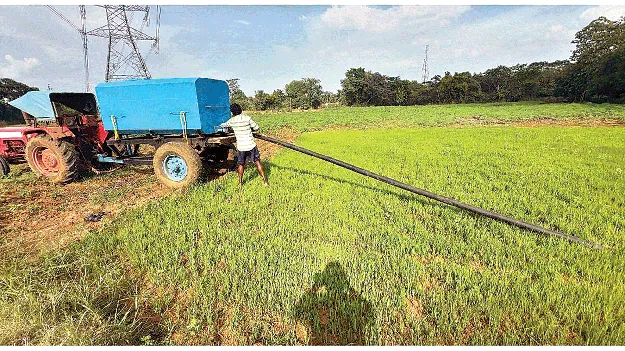 Just sort of dragging on...ఏదో అలా ‘సాగు’తూ..