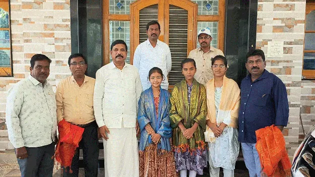 కార్పొరేట్‌కు దీటుగా ప్రభుత్వ స్కూళ్ల ఫలితాలు