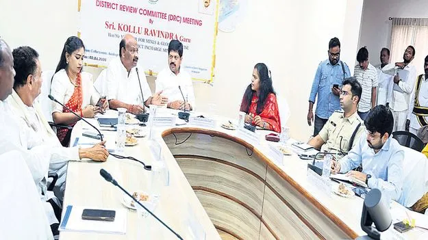 తాగునీటి సమస్యపై గరం గరం