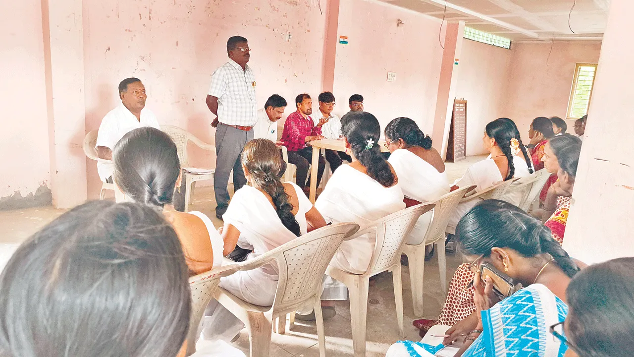 ప్రతీ చిన్నారికి చుక్కల మందు వేయాలి