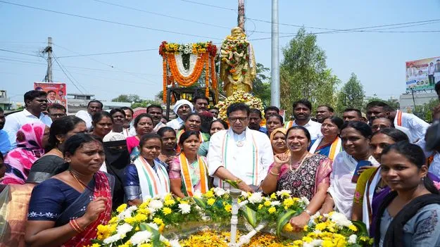శ్రీపాదరావు ఆశయ సాధన కోసం నిరంతరం శ్రమిస్తాం