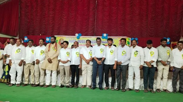 గౌడ జన హక్కుల కోసం పోరాడాలి 