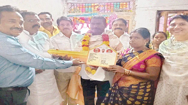 పేదలకు గృహ వసతి కల్పనే లక్ష్యం