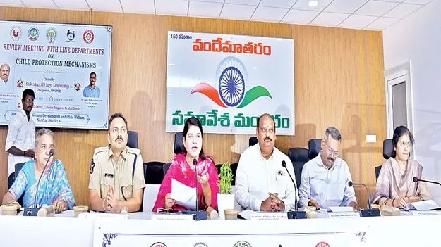బాలల హక్కులను కాపాడుదాం