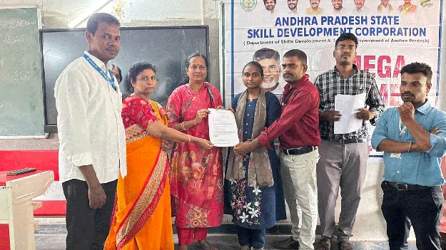 యువతకు ఉపాధి కల్పనే ధ్యేయం