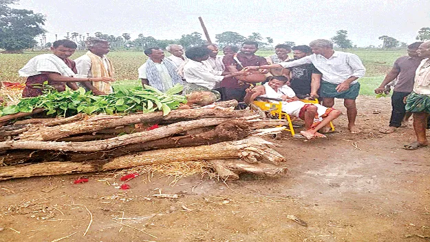నడవలేకున్నా.. నాన్న రుణం తీర్చుకుని..
