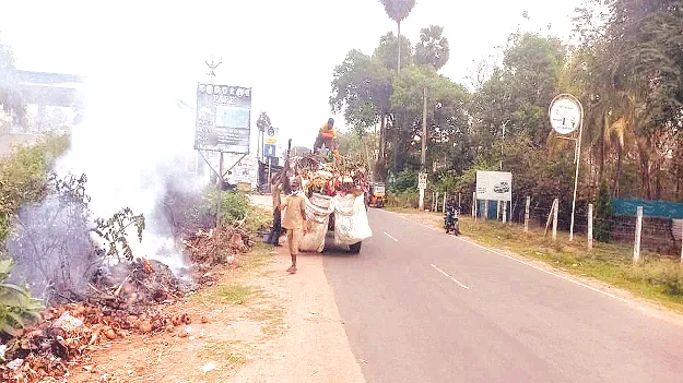 This salary is not enough! ఈ వేతనం.. చాలట్లే!