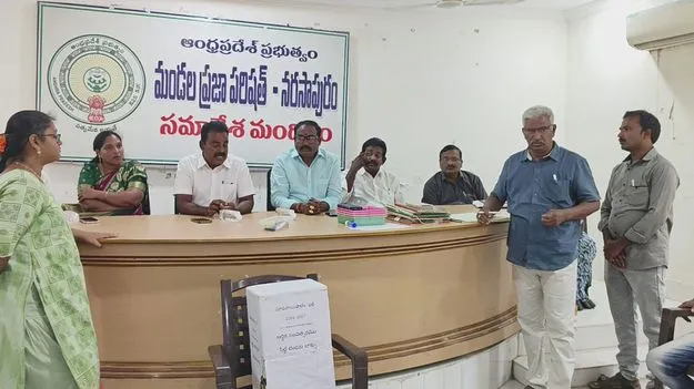 వేలం.. పొర‘పాట’!