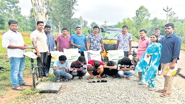  165 కిలోల గంజాయి స్వాధీనం