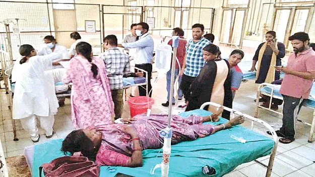 పల్టీలు కొడుతూ..