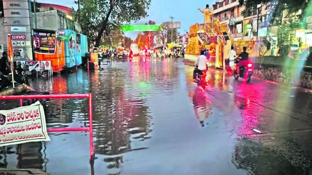 RAIN: గాలివాన బీభత్సం