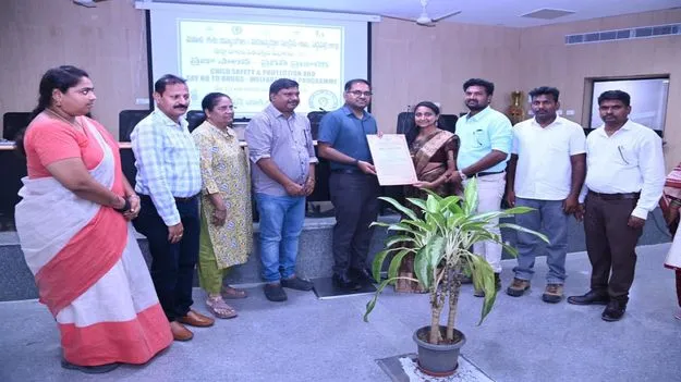 బాలల సంరక్షణ   ప్రతీ ఒక్కరి బాధ్యత