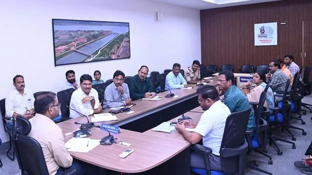 మూడు చెరువుల్లో మట్టి తవ్వకాలకు అనుమతి