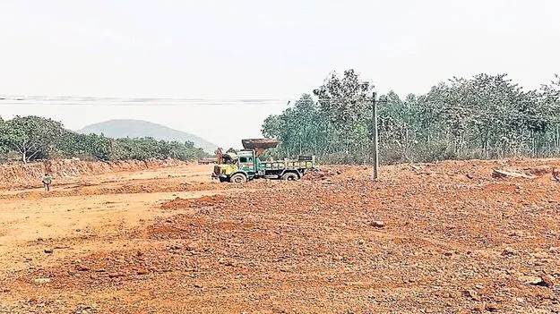 గ్రావెల్‌ దోపిడీ!