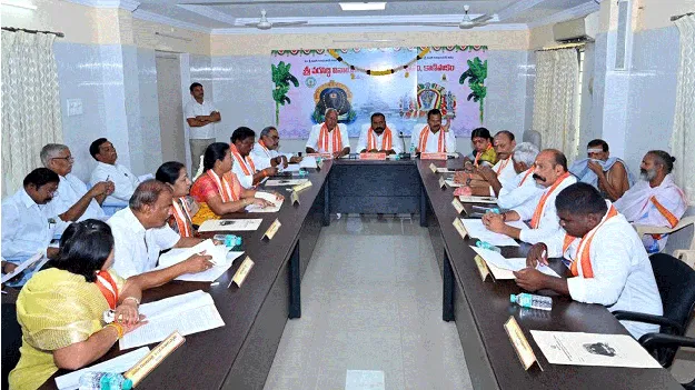 స్వర్ణ రథం ఎత్తు పెంచుతాం