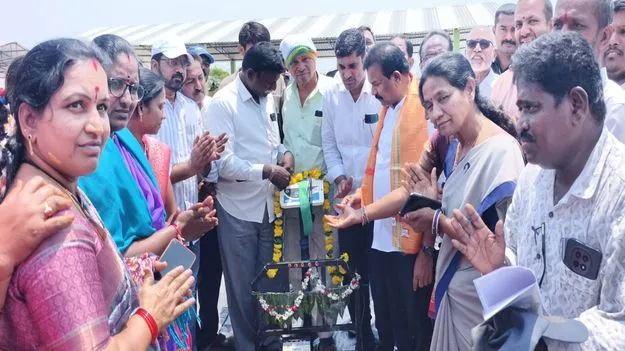 రైతులను ఆదుకునేందుకే కొనుగోలు కేంద్రాలు