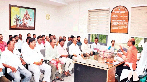 మిల్లర్లు, అధికారులు సమన్వయంతో పనిచేయాలి