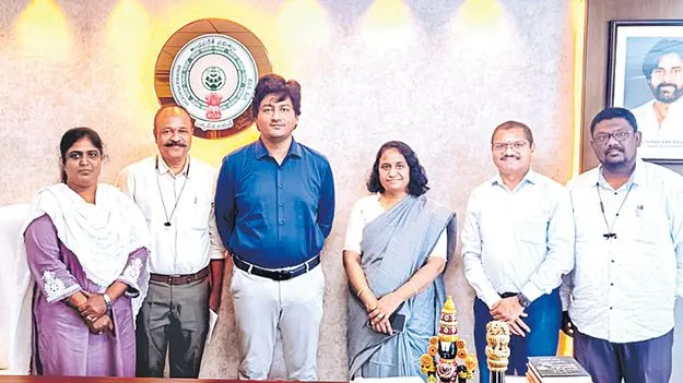 పంచాయతీరాజ్‌కు అవార్డుల పంట