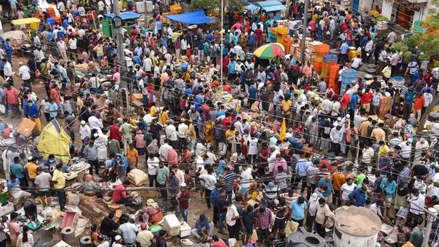 సగం జనాభా పట్టణాల్లోనే!