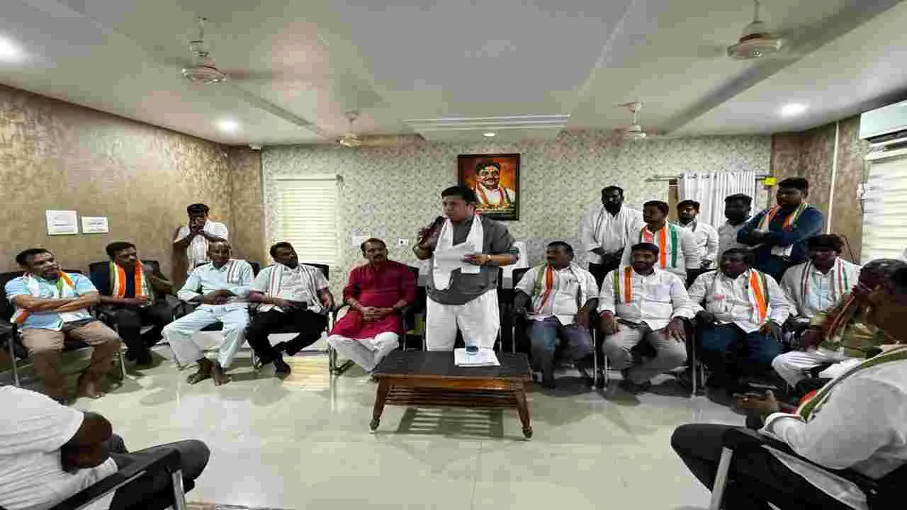 Peddapalli:  అర్హులైన ఓటర్లకు నష్టం కలుగకుండా చూడాలి