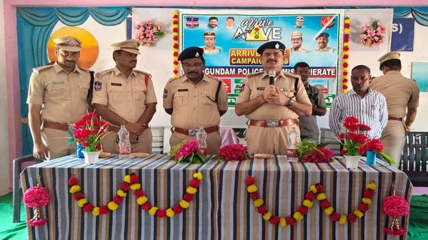  Peddapalli:  రోడ్డు ప్రమాదాల నివారణకు ప్రతీ ఒక్కరు భాగస్వాములు కావాలి