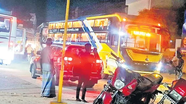 గాల్లో ‘వలస’ ప్రాణాలు!