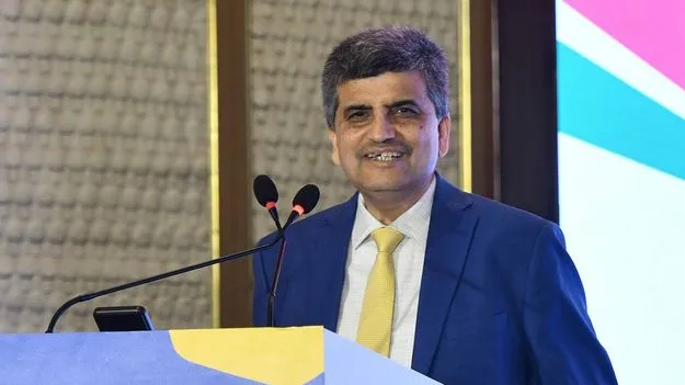 సెప్టెంబరు నుంచి బీమా సుగమ్‌