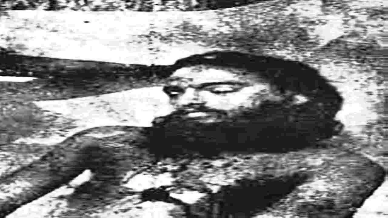 విప్లవ జ్యోతి... చైతన్య స్ఫూర్తి!