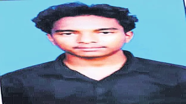 గురుకుల విద్యార్థి ఆత్మహత్య