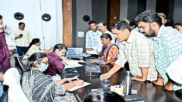 వారంలోపు సమస్యలు పరిష్కరించాలి: కలెక్టర్‌