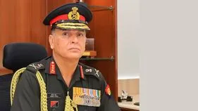 భారత ఆర్మీ చీఫ్‌గా ధీరజ్‌ సేథ్‌ బాధ్యతలు