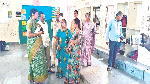 విద్యార్థిని పూజిత మృతిపై విచారణ