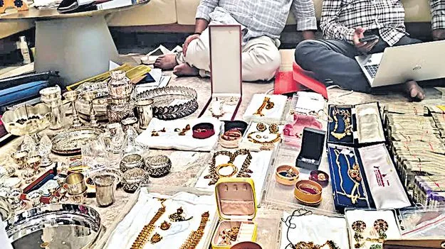 దూకుడు పెంచిన ఏసీబీ