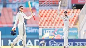 ఆఇద్దరు శతక్కొట్టారు