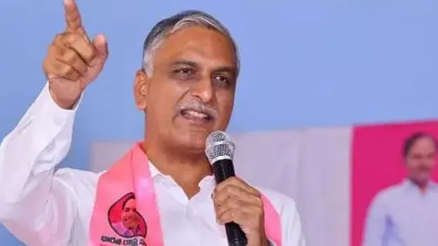 ప్రభుత్వ భూములు కబ్జా అవుతుంటే..సీఎం రేవంత్‌రెడ్డి నిద్రపోతున్నారా..?