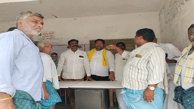రీ సర్వేలో తప్పుల తడక  