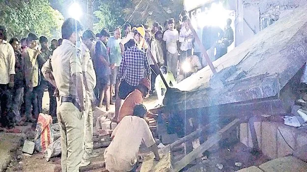 ‘కూలి’న ప్రాణం 