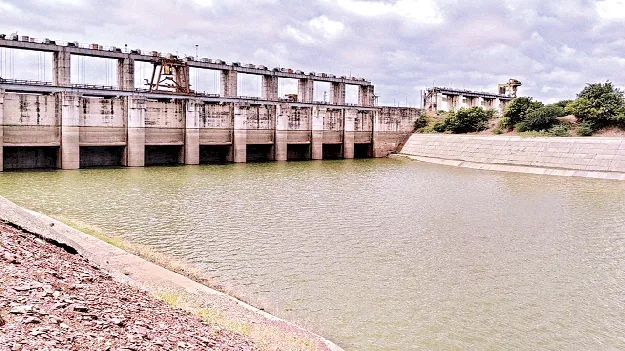 ఎగువ నుంచి భారీ వరద 
