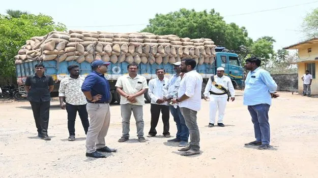 రంగాపూర్‌ గోదాంల సందర్శన