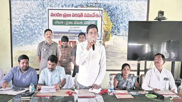 kumaram bheem asifabad- అందరి సహకారంతోనే అభివృద్ధి