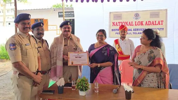 Peddapalli: సమష్టి కృషితోనే మెగా లోక్‌అదాలత్‌ విజయవంతం