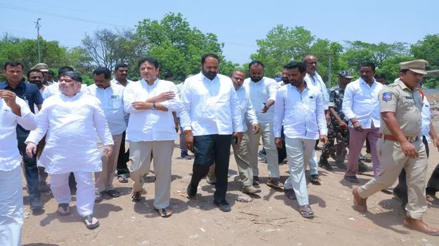  Peddapalli:  బస్‌ డిపోను త్వరలో ప్రారంభిస్తాం 