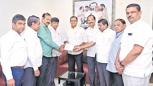 3 నెలల్లో పెండింగ్‌ బిల్లుల చెల్లింపు! 
