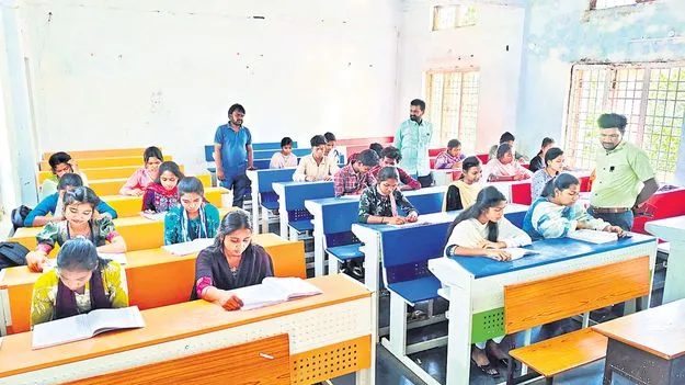 ప్రత్యేక తరగతులకు స్పందన కరువు