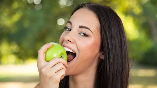 దంతాల పసుపుదనం పోయేదెలా..?