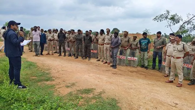 పులిని పట్టేద్దాం